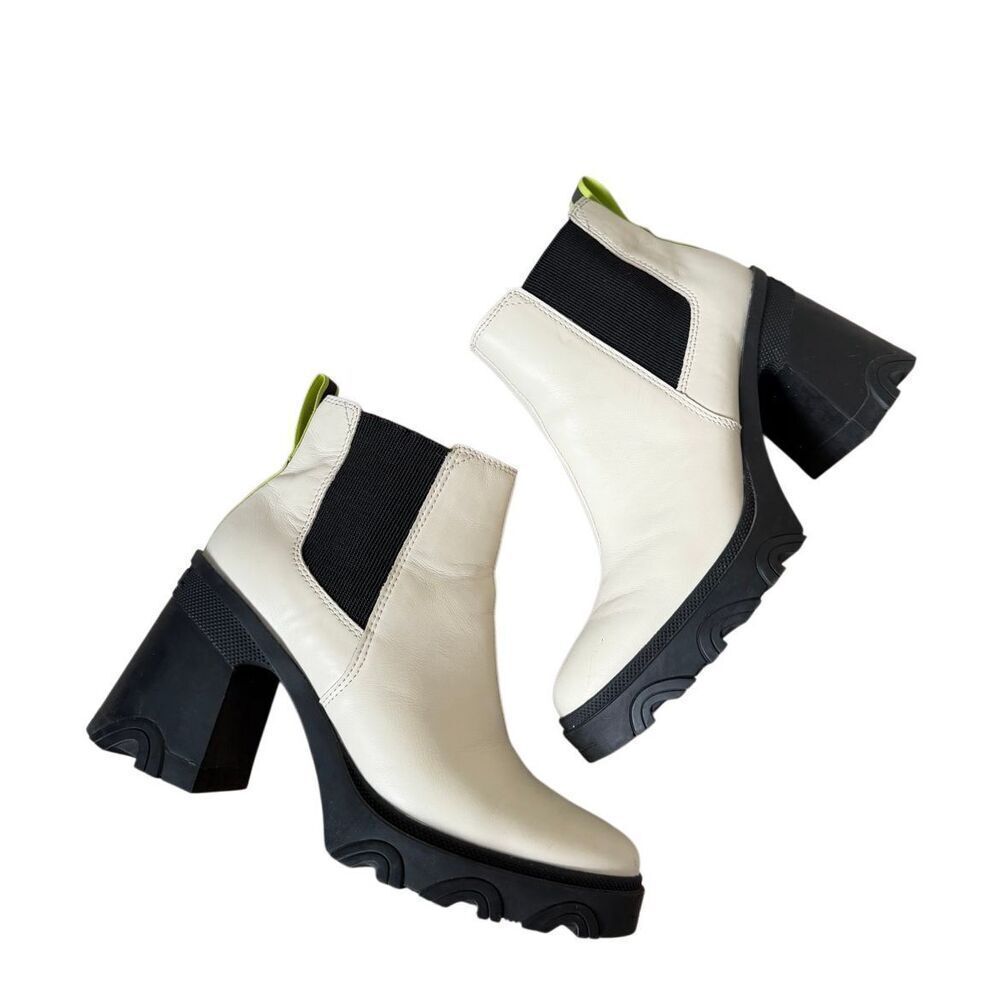 Sorel Women's Brex Heel Lug Chelsea Ivory Leather Women's  Boots Size 9.5 Chunky